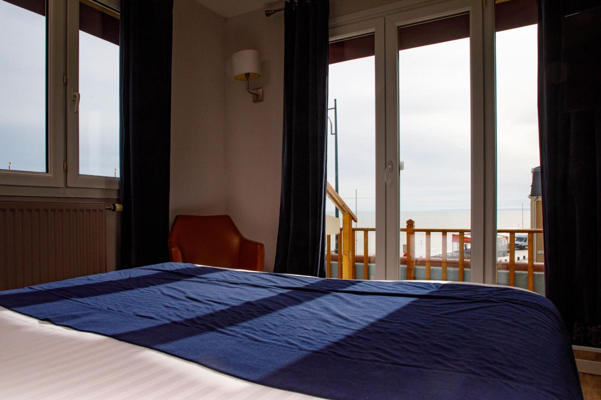 Saint Aubin Logis Hotel & Restaurant Exterior foto
